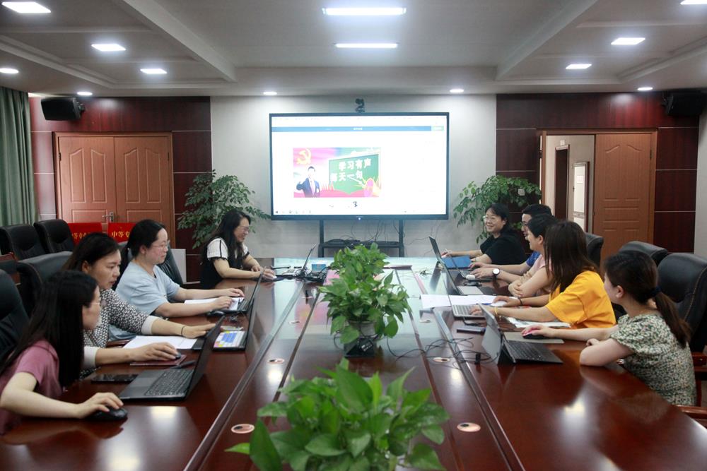 9c5b34cf34a8400cbbb2a1168c42df58.JPG 9c5b34cf34a8400cbbb2a1168c42df58.JPG