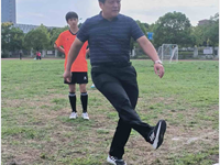 “竞技绿茵 闪亮人生”—— 第五届“希望杯”校园足球联赛报道