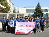 学雷锋月系列活动（二）——张中专开展校外志愿服务活动