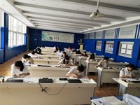 能源材料系服装技能竞赛顺利开展