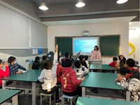 体验科技魅力　争当小小发明家