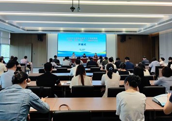 聚焦课标落地 赋能青年教师成长
