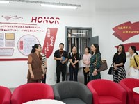 职业教育公共基础课程（思政）教学创新　提质实验基地研讨交流活动在我校举行